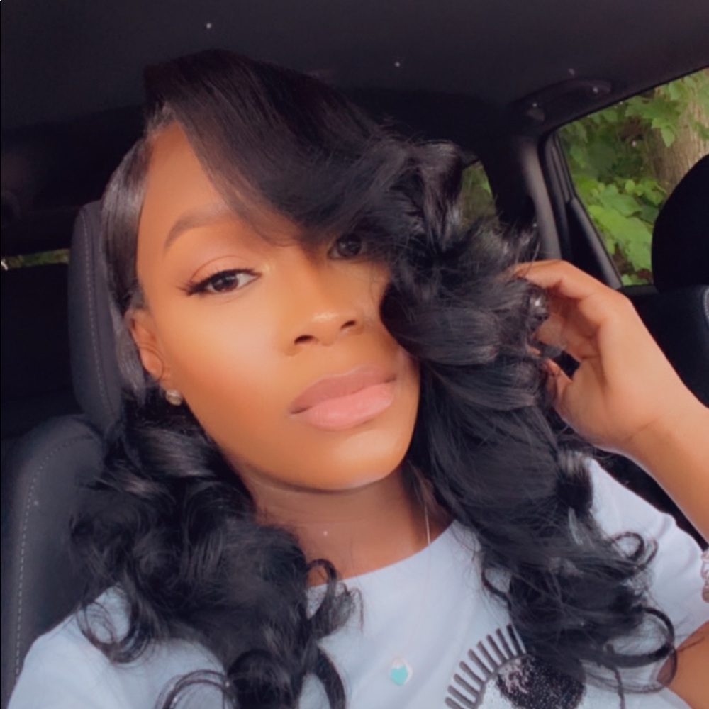 Meet your Posher, Rachel